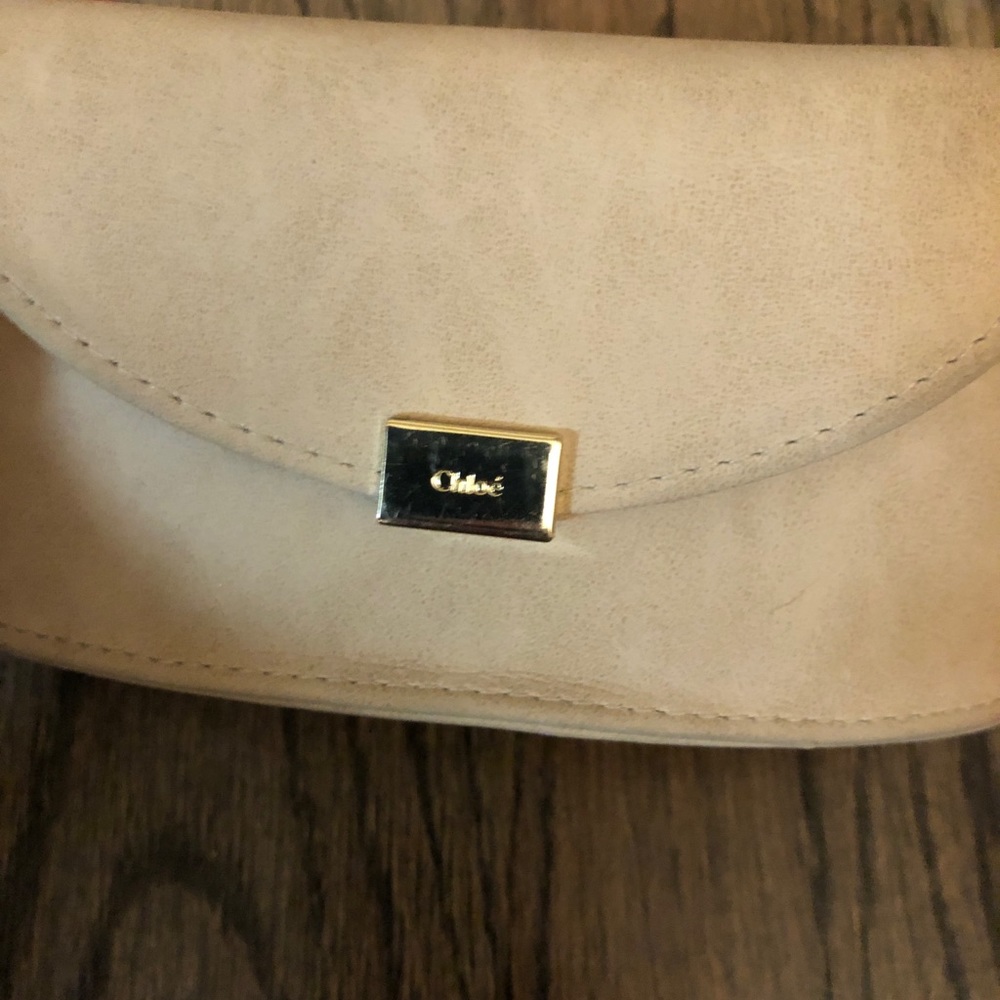 Chloe- like new - Picture 5 of 5